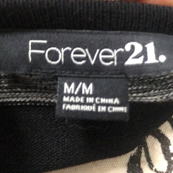 Forever 21 Striped Black and Gray Knit Mini Dress Size Medium - Picture 6 of 7